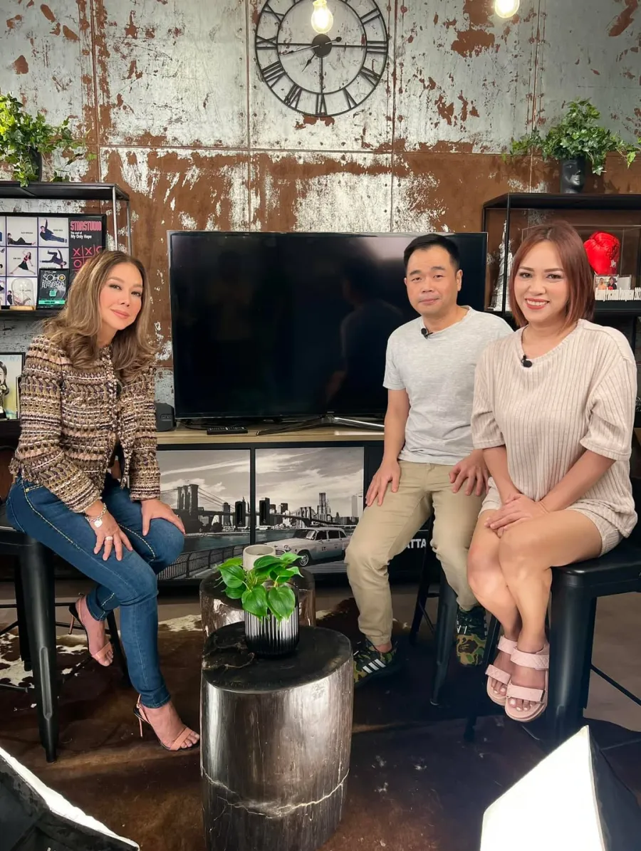 Shinjiru founders Kristina Dela Cruz Po and Reanne Niño Dy Po in a media interview